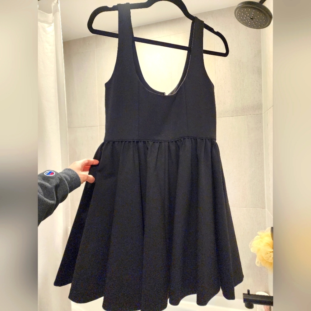 Elizabeth And James Black Zip Fit & Flare Mini Dress Black Size 6